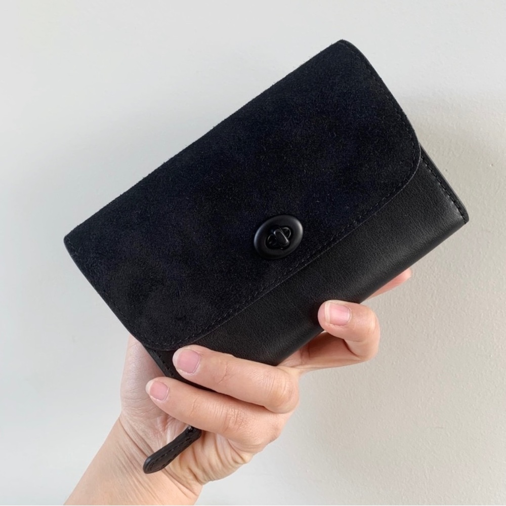 COACH FLAP PHONE CHAIN CROSSBODY